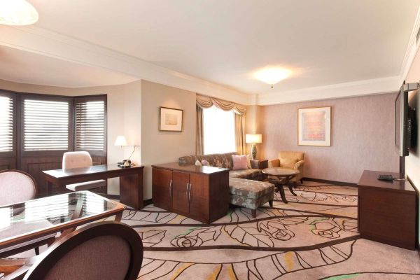Royal Park Hotel (Tokyo)